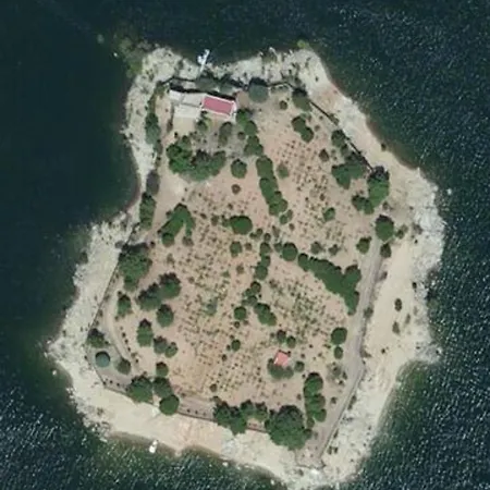 Island With Castle